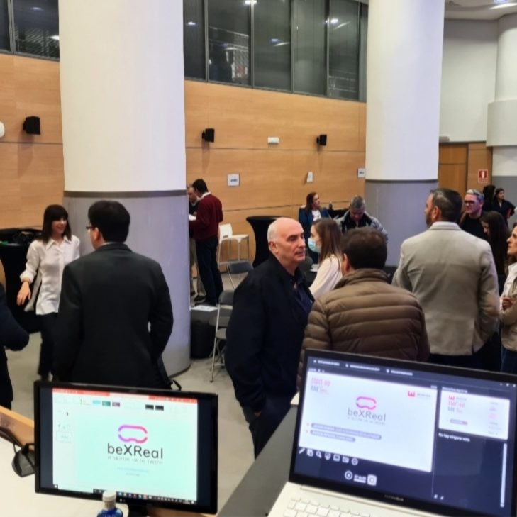 Presentación de nuestro caso de éxito “Asistencia remota en la construcción” 2