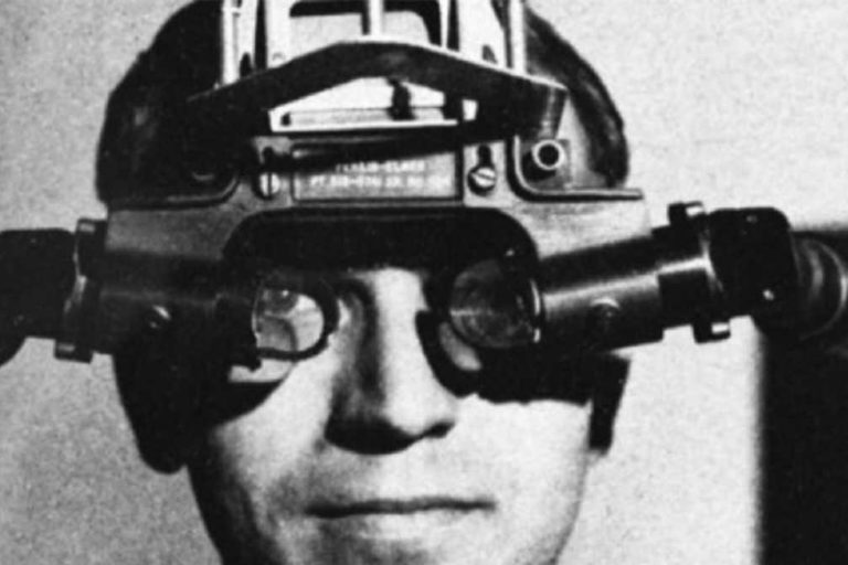 realidad-virtual-sutherland primeras gafas de realidad virtual 1968 Ivan Sutherland